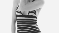 Woman brunettes melissa benoist grayscale