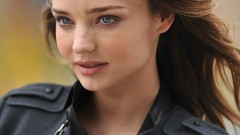 Woman brunettes miranda kerr