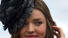 Woman brunettes miranda kerr