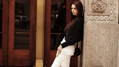 Woman brunettes models