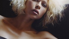 Woman brunettes models