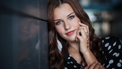 Woman brunettes models