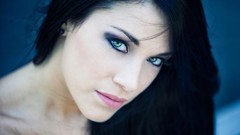 Woman brunettes models