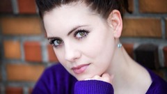 Woman brunettes models