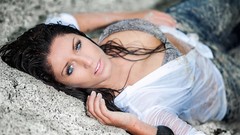 Woman brunettes models