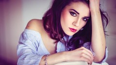 Woman brunettes models