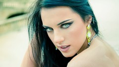 Woman brunettes models