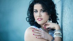 Woman brunettes models curly hair