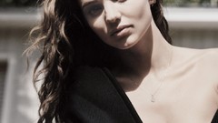 Woman brunettes models miranda kerr photo shoot cleavage 