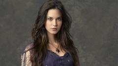 Woman brunettes odette annable