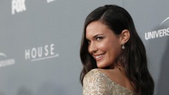 Woman brunettes odette annable