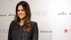 Woman brunettes rachel bilson