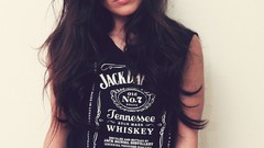 Woman brunettes Roï Elmaliah