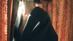 Woman brunettes short hair