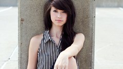 Woman brunettes Taylor Penshorn