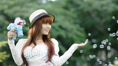 Woman bubbles asians redheads Viet Nam