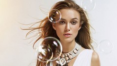 Woman bubbles Keira Knightley Archigraph 1 Archigraph