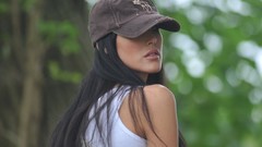 Woman cap jungle Shorts Bailey jackets outdoors models photo 