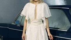 Woman cars BMW Celebrity Kristen Bell Actress vehicles girls 