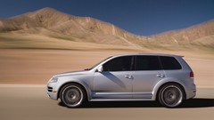 Woman cars BMW inovation