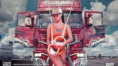 Woman cars brunettes