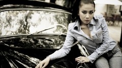 Woman cars jeans asians Viet Nam