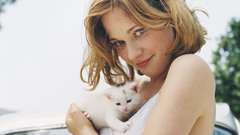 Woman cats zooey deschanel