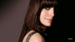 Woman Celebrity Actress anne hathaway