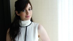 Woman Celebrity Actress anne hathaway
