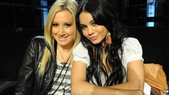 Woman Celebrity Actress ashley tisdale vanessa hudgens 