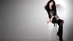 Woman Celebrity Actress asians black hair Korean high heels 