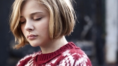 Woman Celebrity Actress blondes chloe moretz