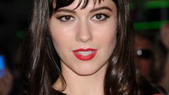 Woman Celebrity Actress brunettes mary elizabeth winstead