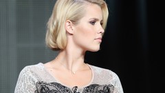 Woman Celebrity Actress Claire Holt
