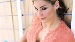 Woman Celebrity Actress drea de matteo