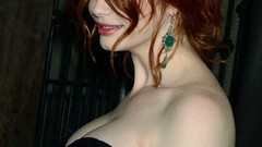 Woman Celebrity Actress earrings christina hendricks black 
