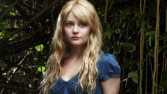 Woman Celebrity Actress Emilie de Ravin