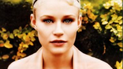 Woman Celebrity Actress Emilie de Ravin