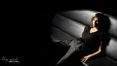 Woman Celebrity Actress hilary swank