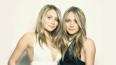Woman Celebrity Actress models Sisters mary-kate olsen ashley 