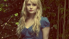 Woman Celebrity Actress outdoors blondes Australian Emilie de 