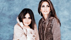 Woman Celebrity Actress penelope cruz Sisters Monica Cruz