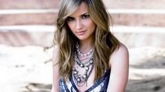 Woman Celebrity Actress rachael leigh cook