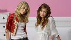 Woman Celebrity Actress Sisters Olsen Twins