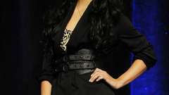 Woman Celebrity Actress vanessa hudgens brunettes