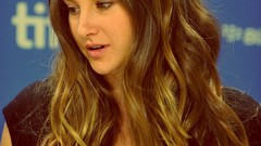 Woman Celebrity American Actress looking down shailene woodley
