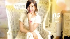 Woman Celebrity asians brunettes singers short hair Korean Kim 