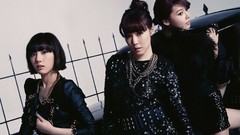 Woman Celebrity asians singers bangs black hair Korean Kim 