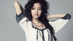 Woman Celebrity asians singers black hair Korean grey 
