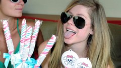 Woman Celebrity Avril Lavigne